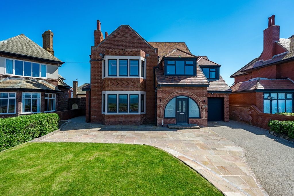 Property photo 3 of 55