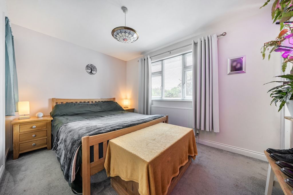 Property photo 3 of 11 1493456 (2)