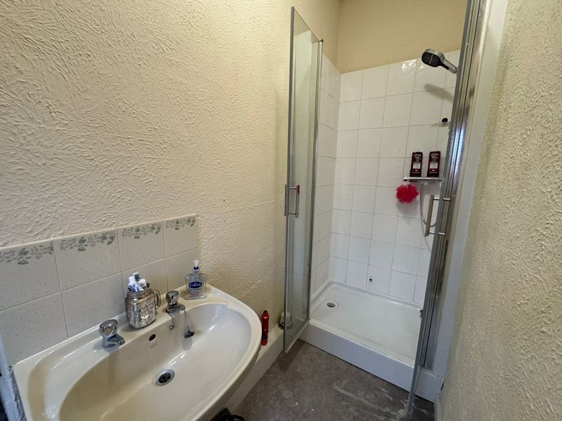 Property photo 3 of 5 Photo 2