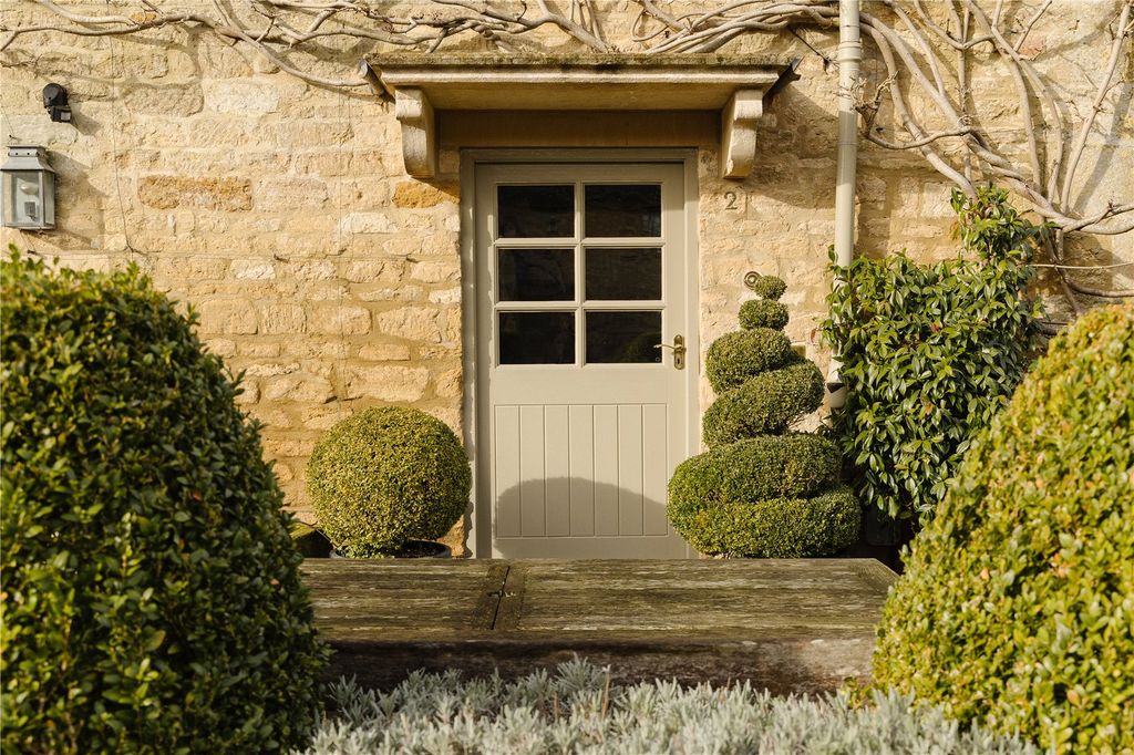 Property photo 2 of 17 Picture No. 04