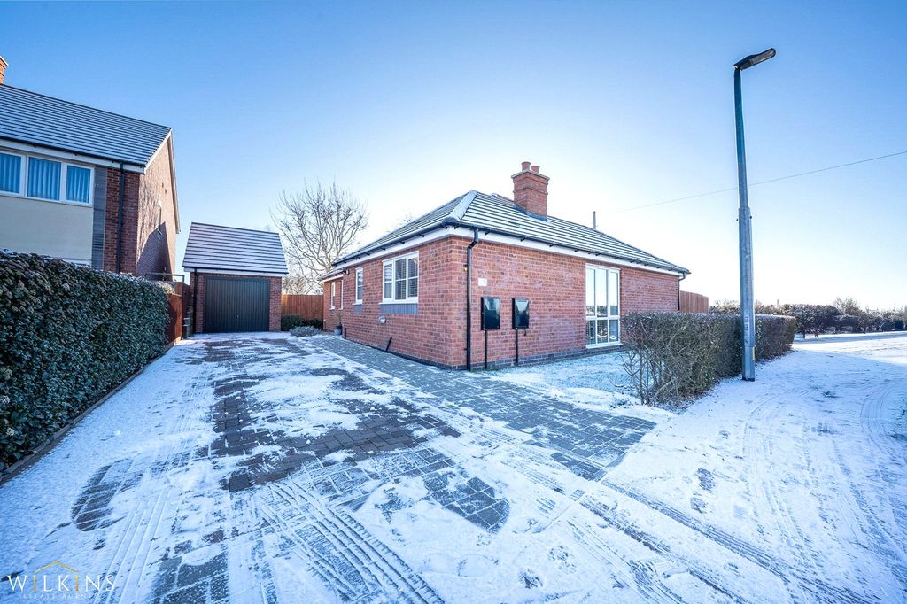 Property photo 1 of 28 Picture No. 60