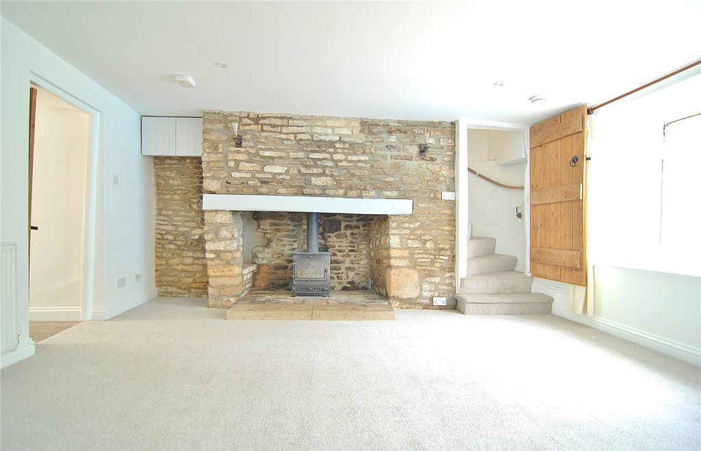 Property photo 3 of 17 Picture No. 16