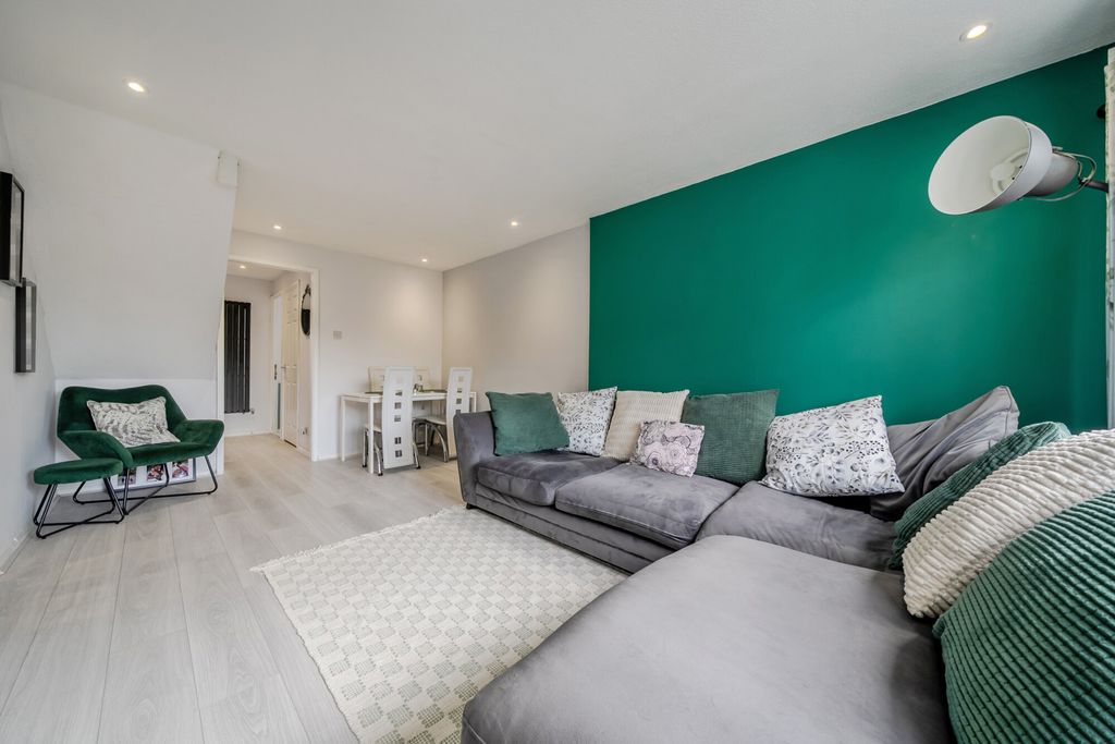 Property photo 3 of 23 1457547-23-6A071B...