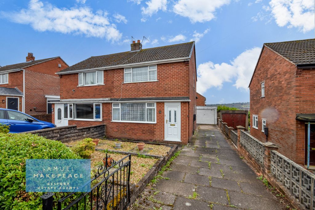 Property photo 1 of 18 Two Bedroom Semi Detached Property With Detached Garage