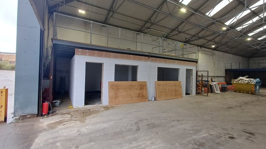 Property photo 2 of 7 Photo 4