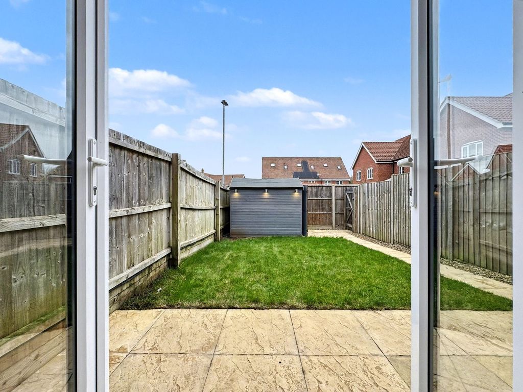 Property photo 3 of 19