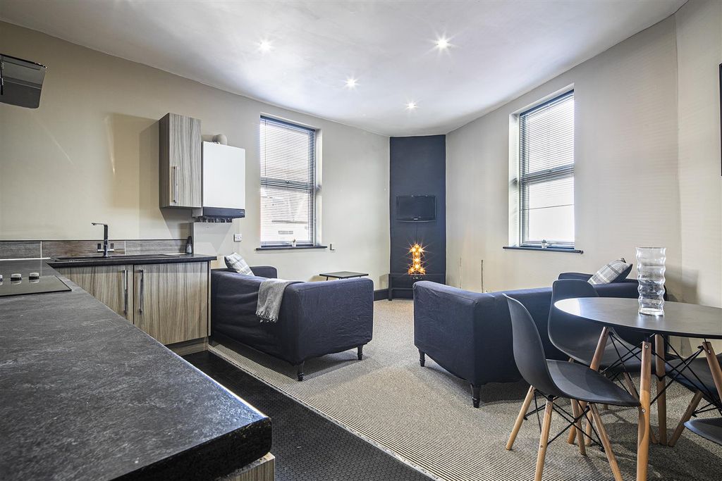 Property photo 3 of 15 _W170368 Copy.Jpg