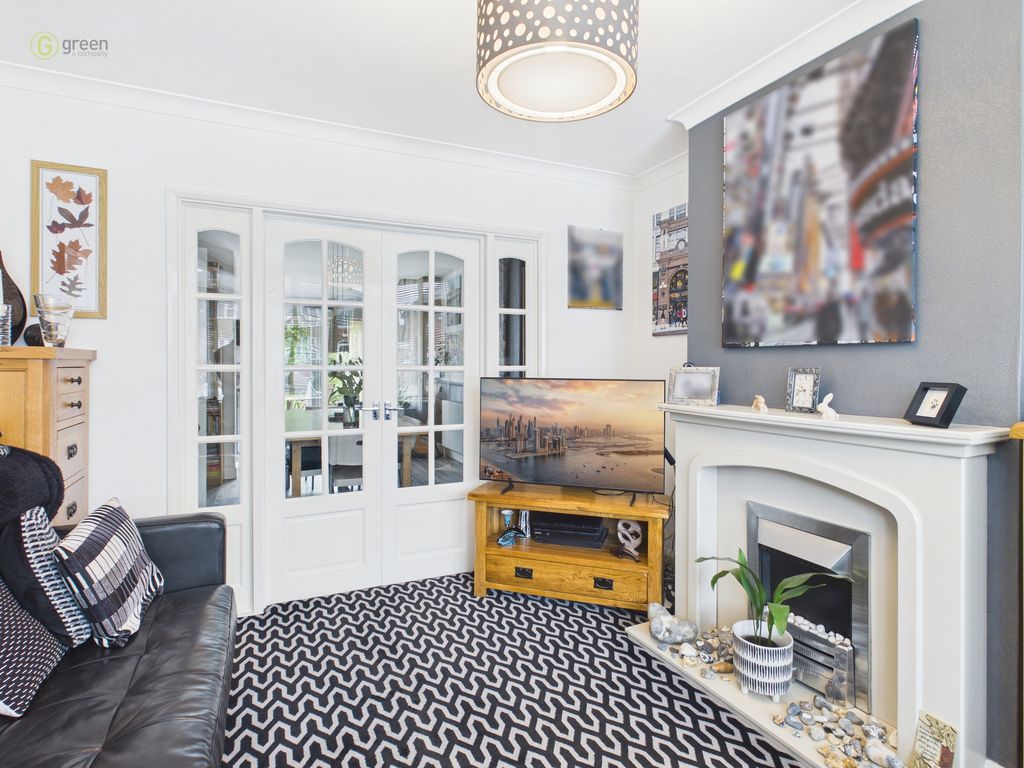 Property photo 3 of 44 Cam05459G0Pr0118Still024