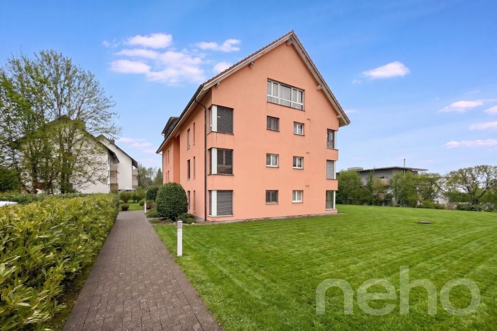 Property photo 2 of 12