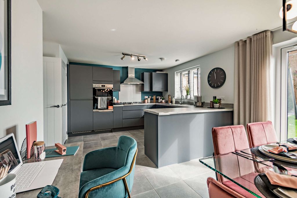 Property photo 3 of 10