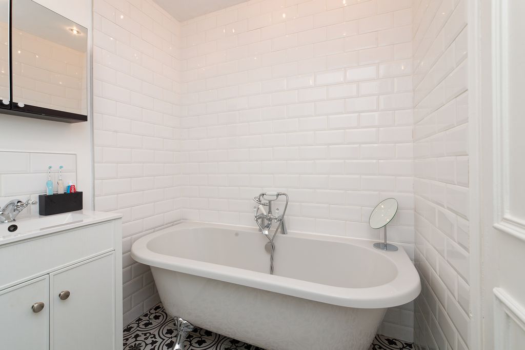 Additional image 13 of 2 bed flat for sale0/2 19, Greenlaw Avenue, Paisley PA1