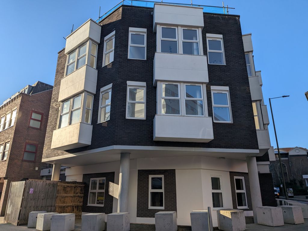 Property photo 3 of 5 Image