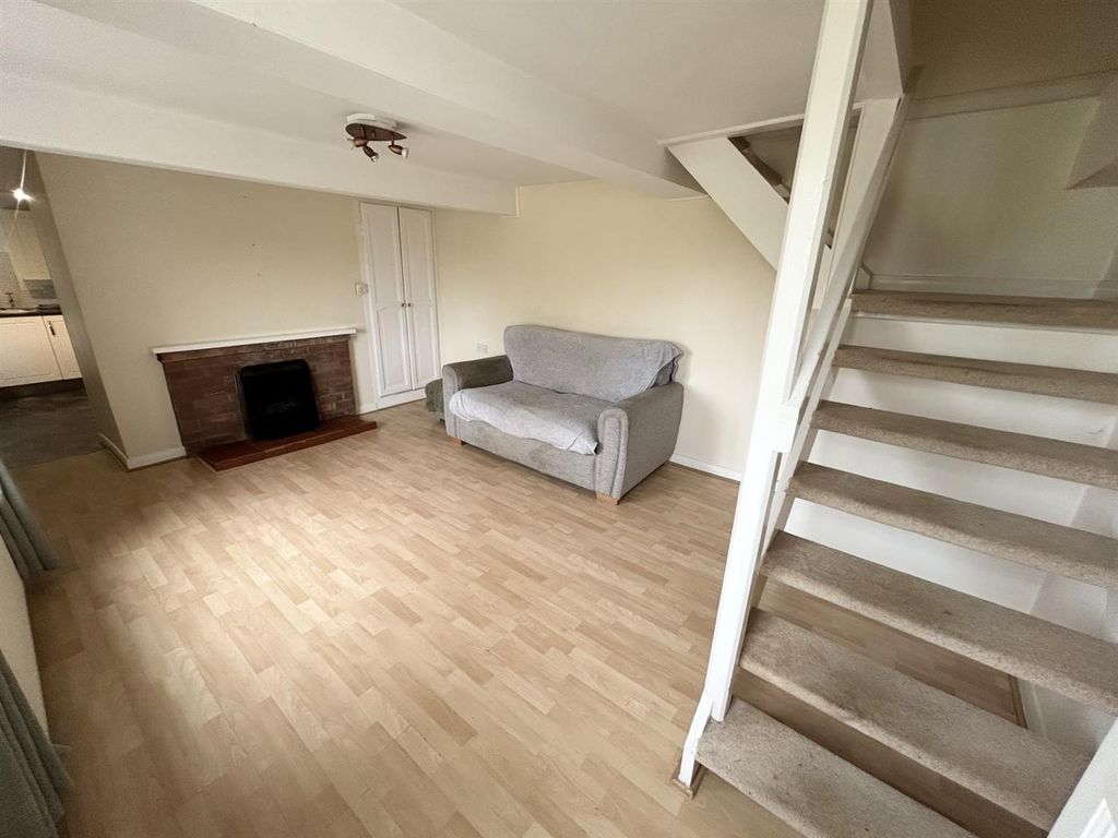 Property photo 2 of 8 7094E1Ff-6Bcb-40ce-A719-3B3Bd11Cdb7A.Jpg