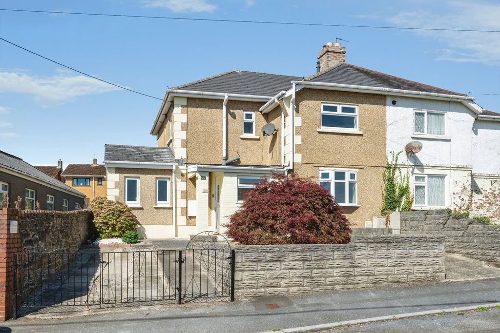 Property photo 1 of 26 Pbox-Img.Jpg