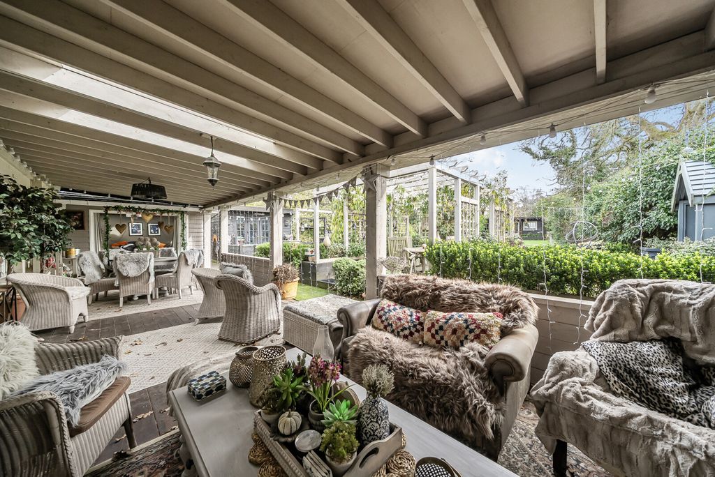 Property photo 2 of 28 1423481-2-69B446E...
