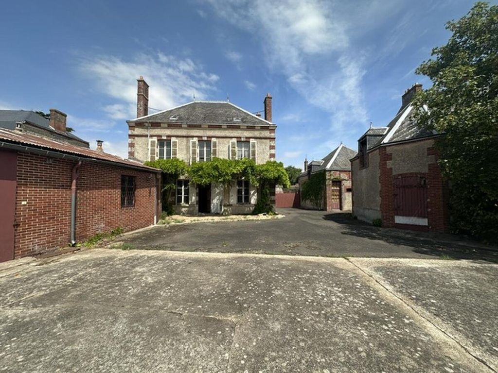 Property photo 2 of 17