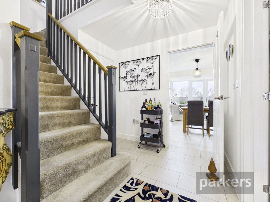 Property photo 2 of 30 Entrance Hallway