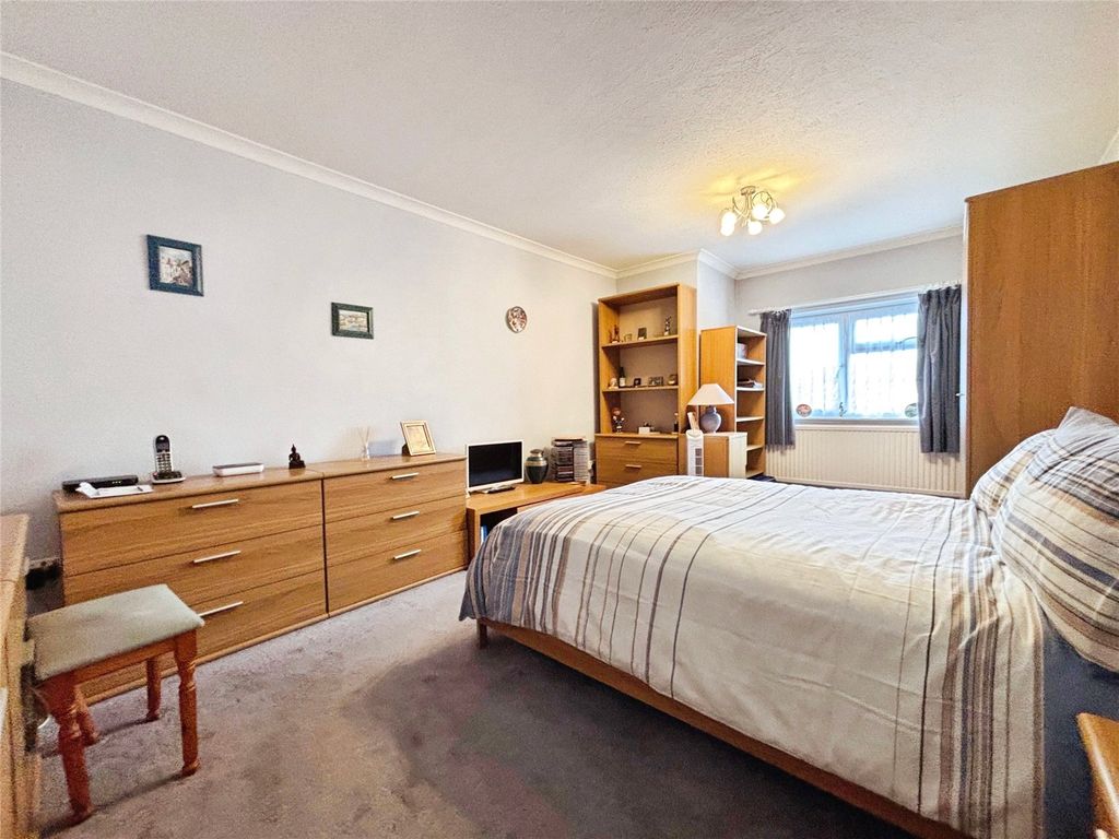 Property photo 3 of 13 Picture No. 05