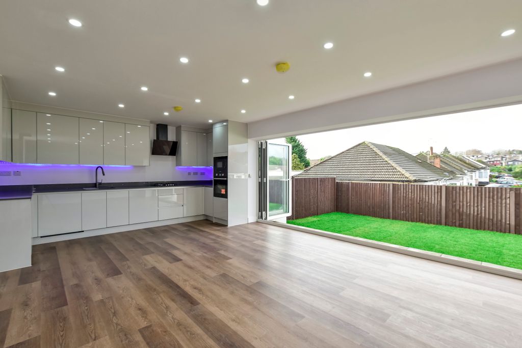 Property photo 3 of 25 Dsc_0039-Dsc_0040