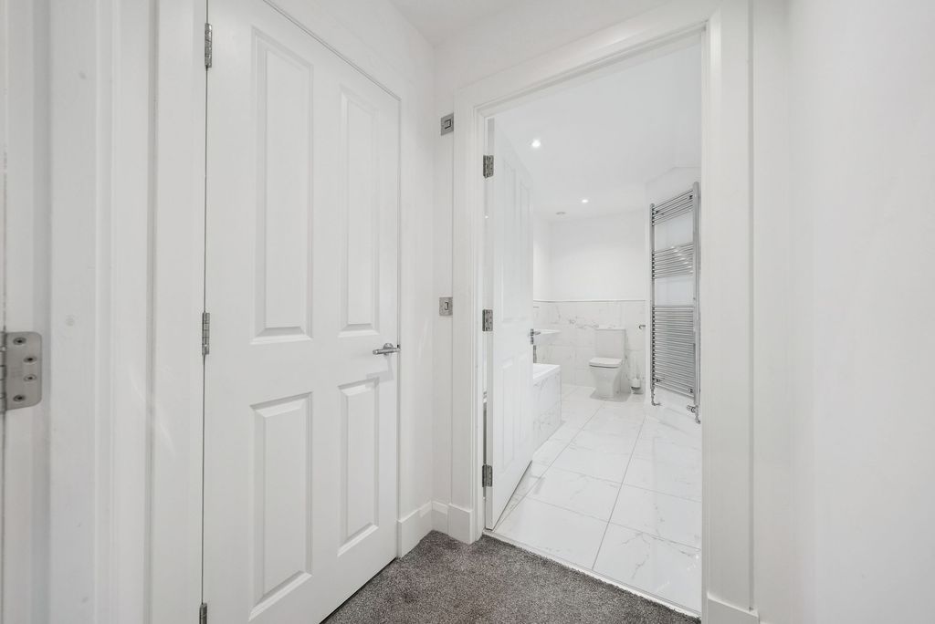Additional image 10 of 2 bed flat for saleFlat C, Braeholm, 31 Montrose Street East, Helensburgh G84