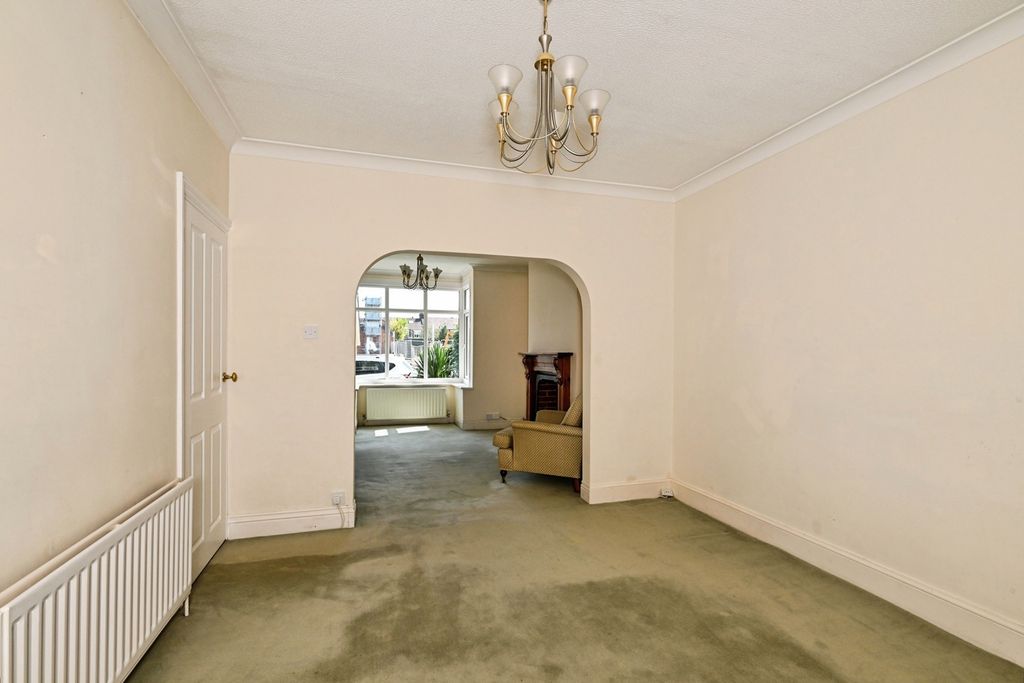 Property photo 3 of 18 Photo