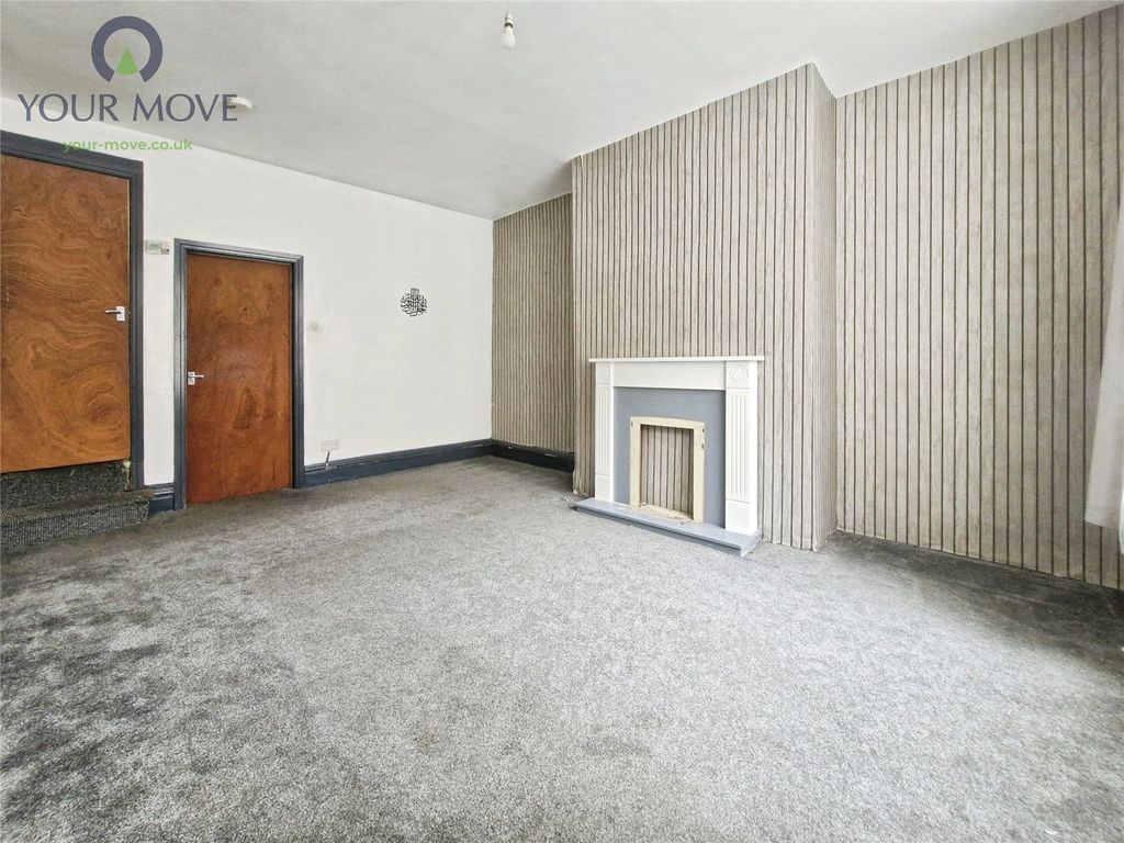 Property photo 2 of 8 Picture No. 10