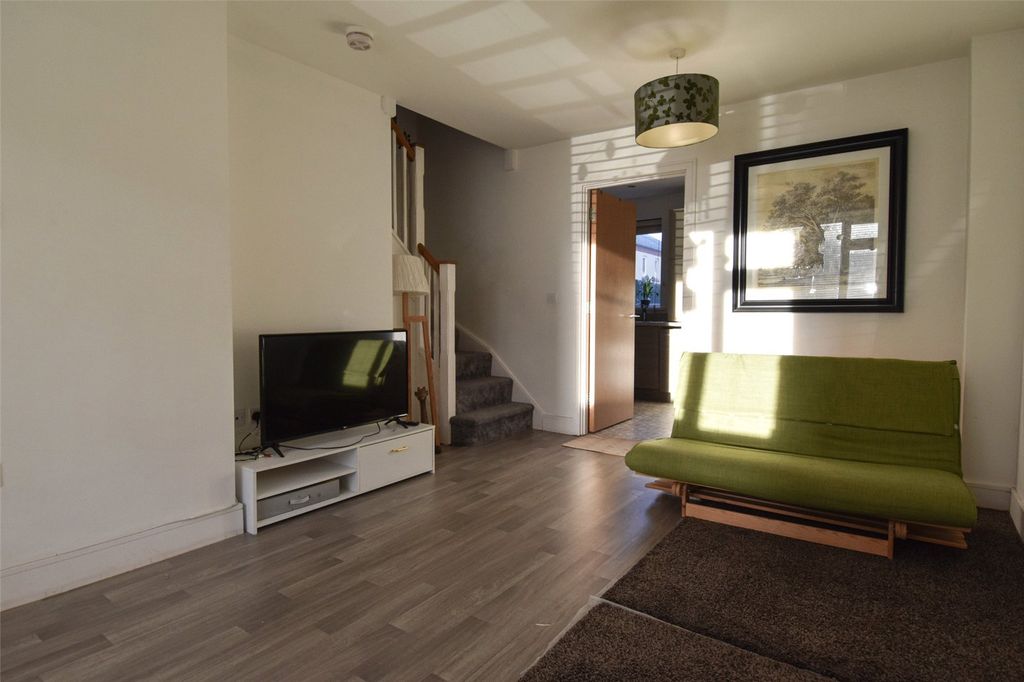 Property photo 2 of 10 Picture No. 01