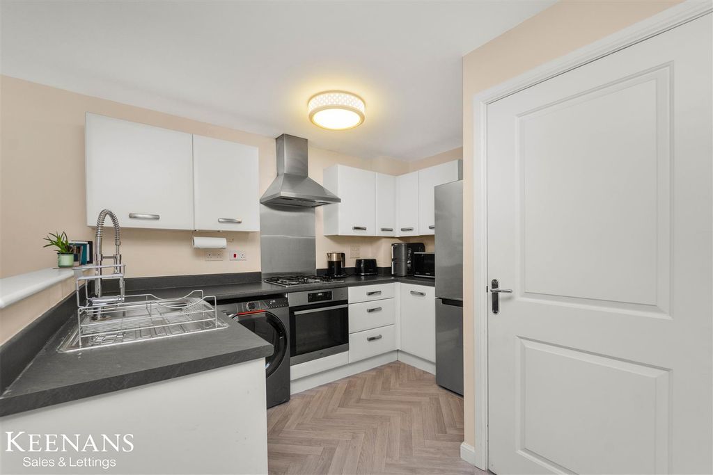 Property photo 3 of 40 3.Jpg