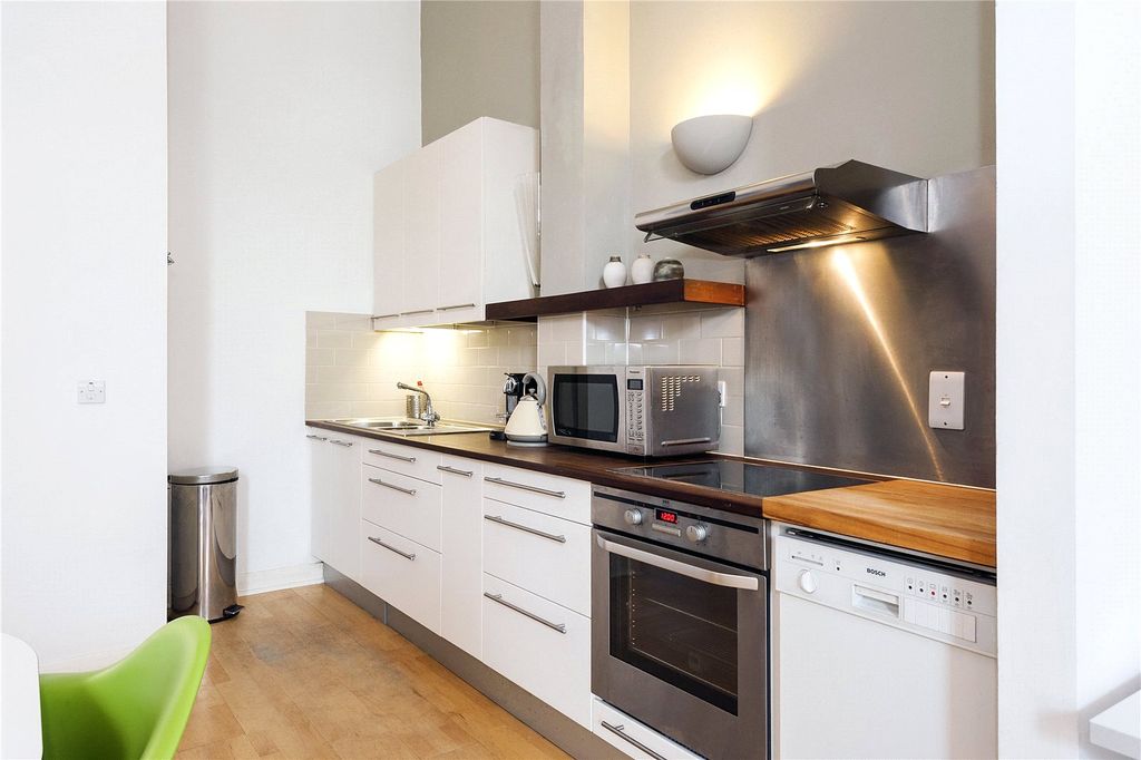 Property photo 2 of 13 Picture No. 09