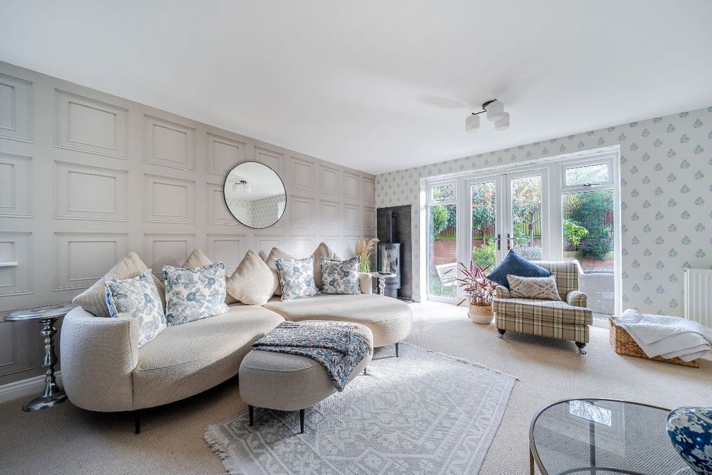 Property photo 3 of 20