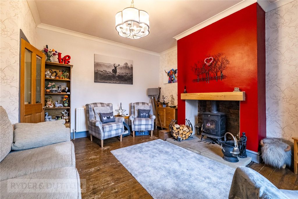 Property photo 3 of 13 Living Room