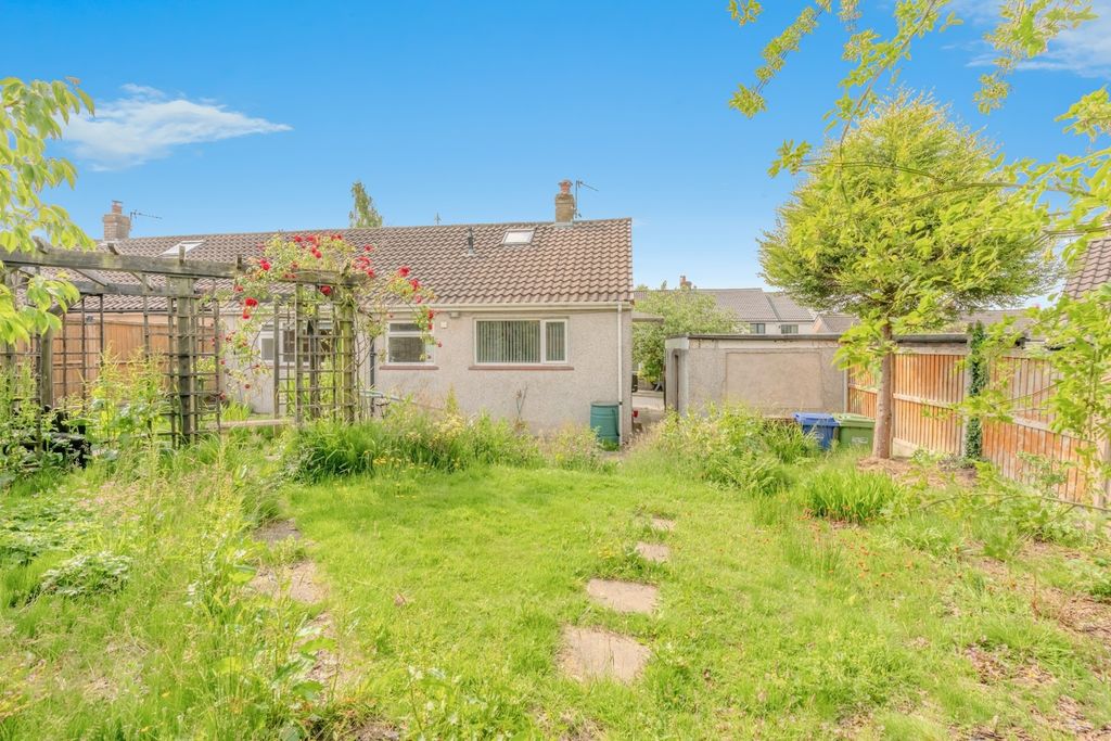 Property photo 1 of 15 Photo