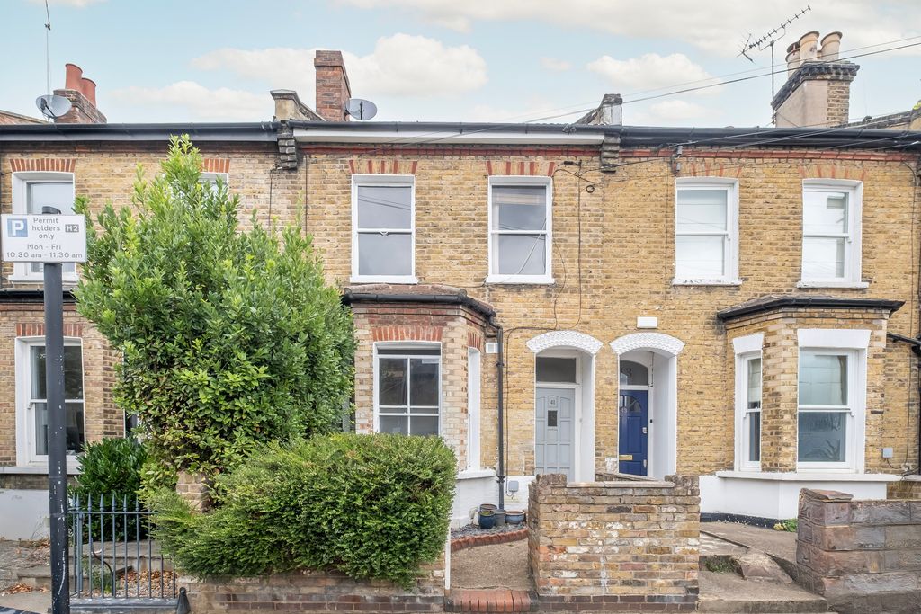 Property photo 1 of 14