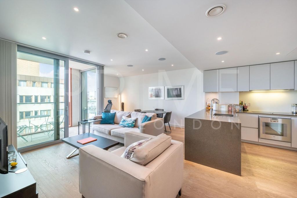 Property photo 1 of 13 Reception4 (6).Jpg