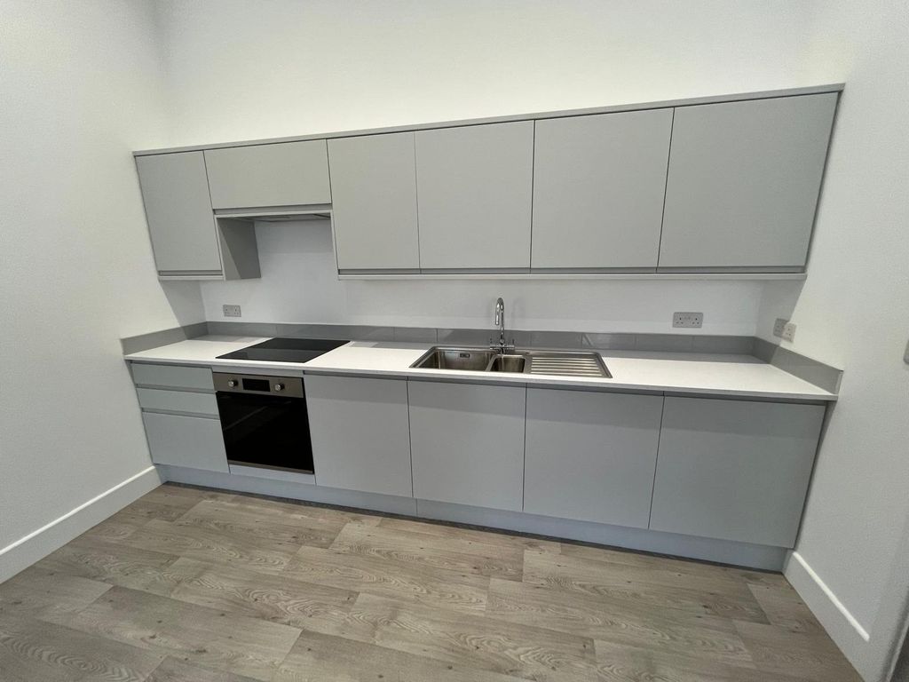 Property photo 2 of 6 Picture No. 03