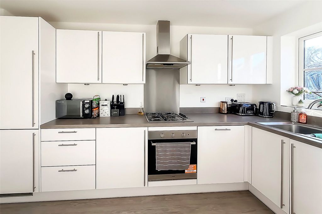 Property photo 2 of 19 Picture No. 02