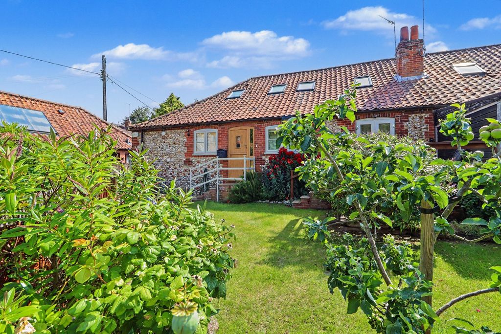Property photo 1 of 19 5242811