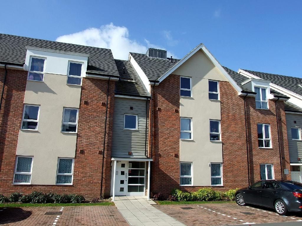 Property photo 1 of 9 Front