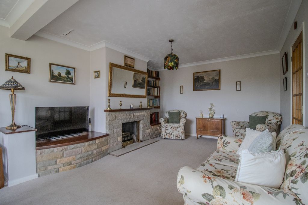 Property photo 3 of 20 45389510