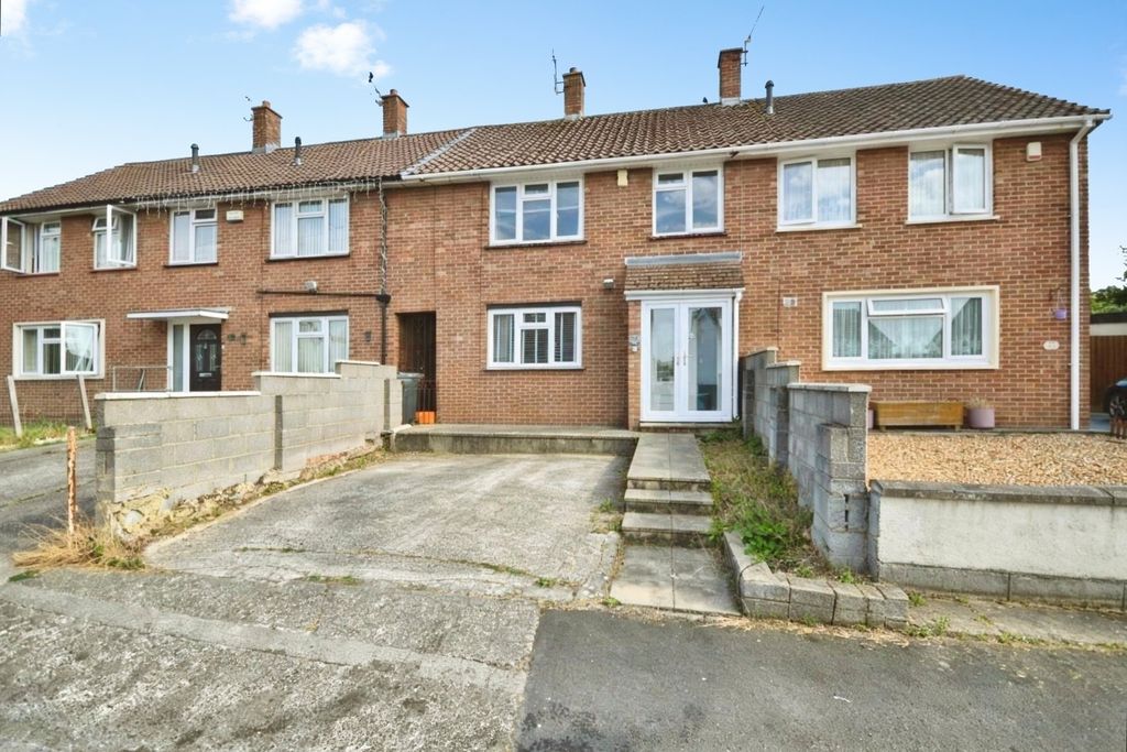 Property photo 1 of 13