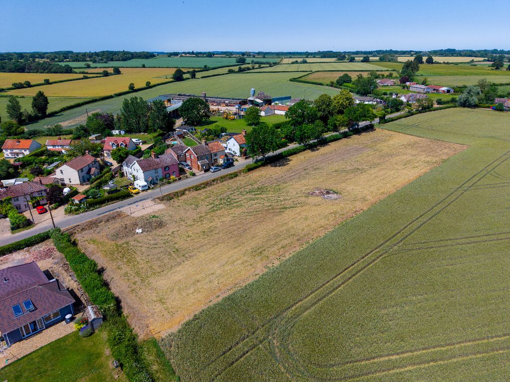Property photo 1 of 5 5226891