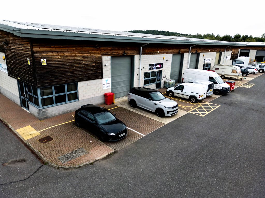 Property photo 3 of 6 20240919Sherwood Network Ctre65