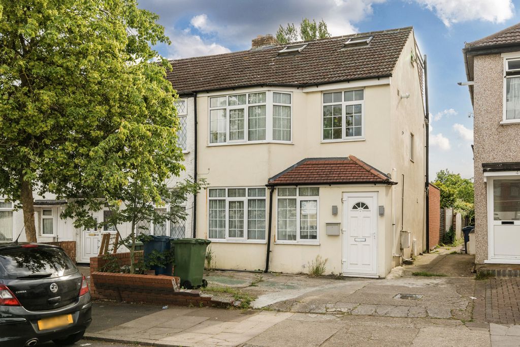 Property photo 1 of 20 1303451-20-68388c...