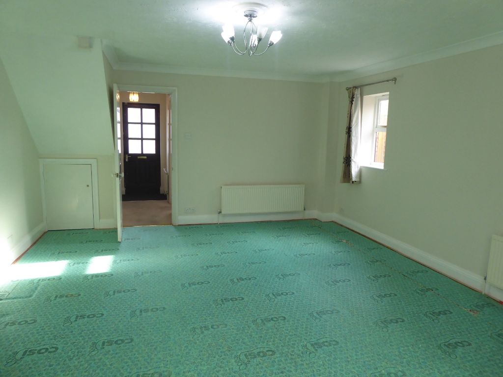 Property photo 3 of 17 3995083