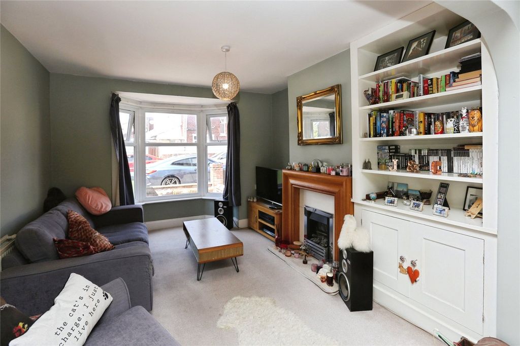 Property photo 2 of 20 Picture No. 10