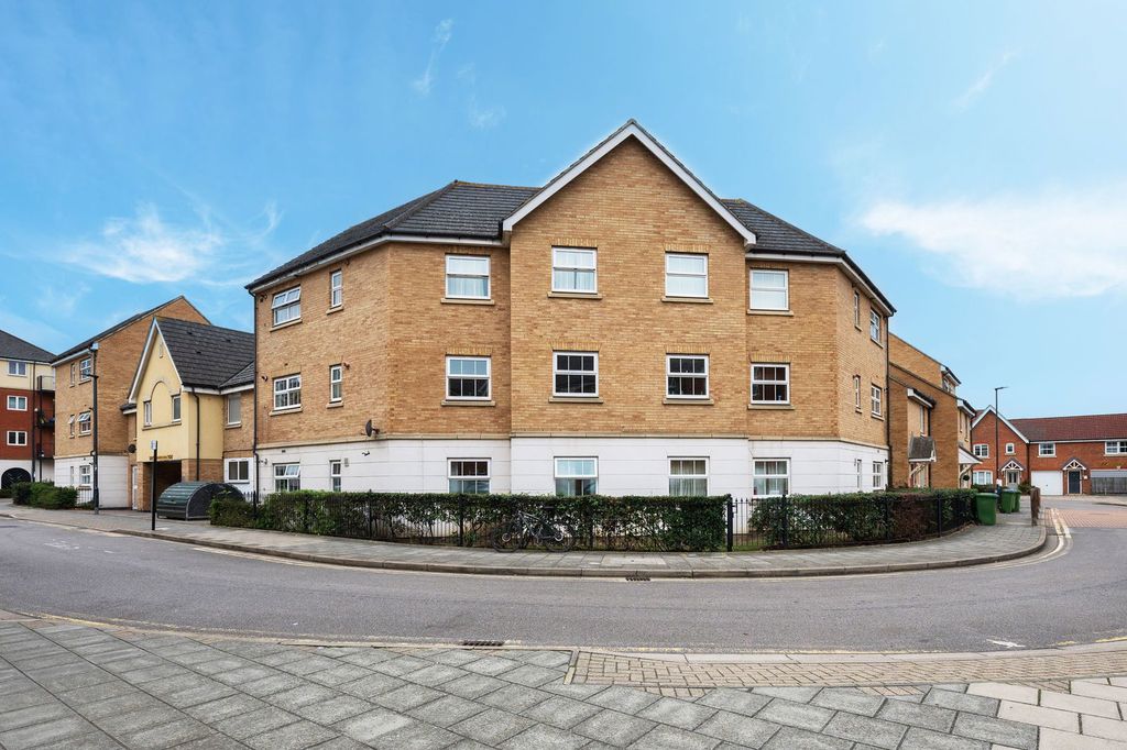 Property photo 1 of 13