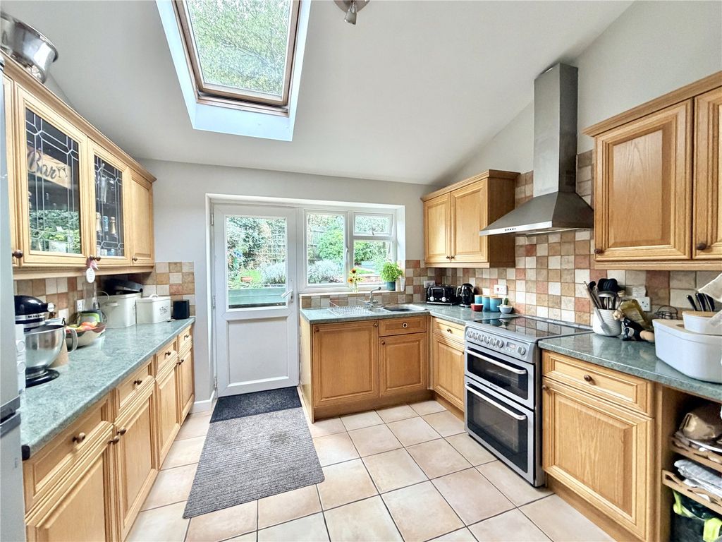 Property photo 3 of 11 Picture No. 08