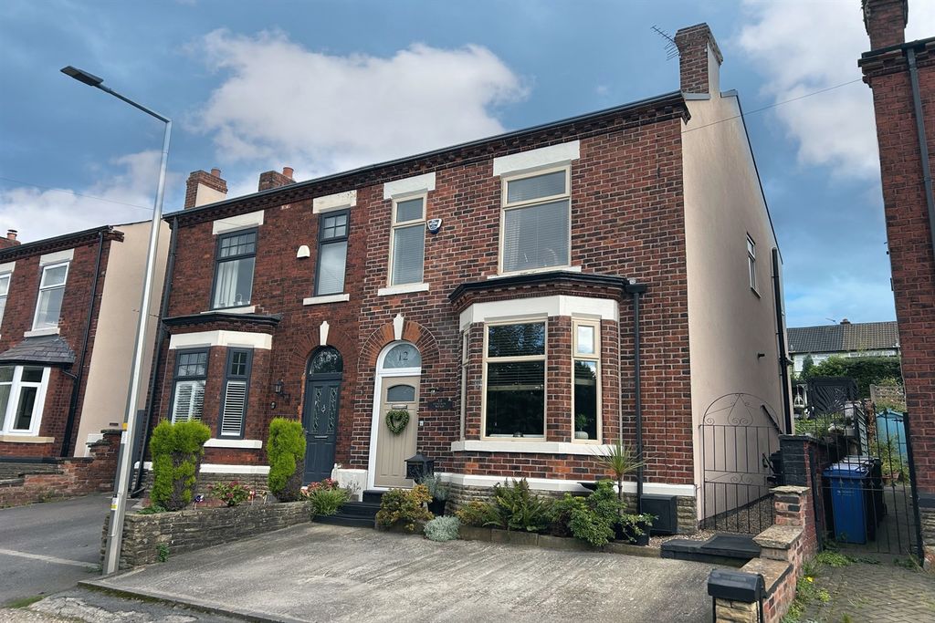 Property photo 1 of 16 (Main)