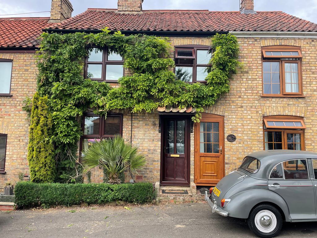Property photo 1 of 16