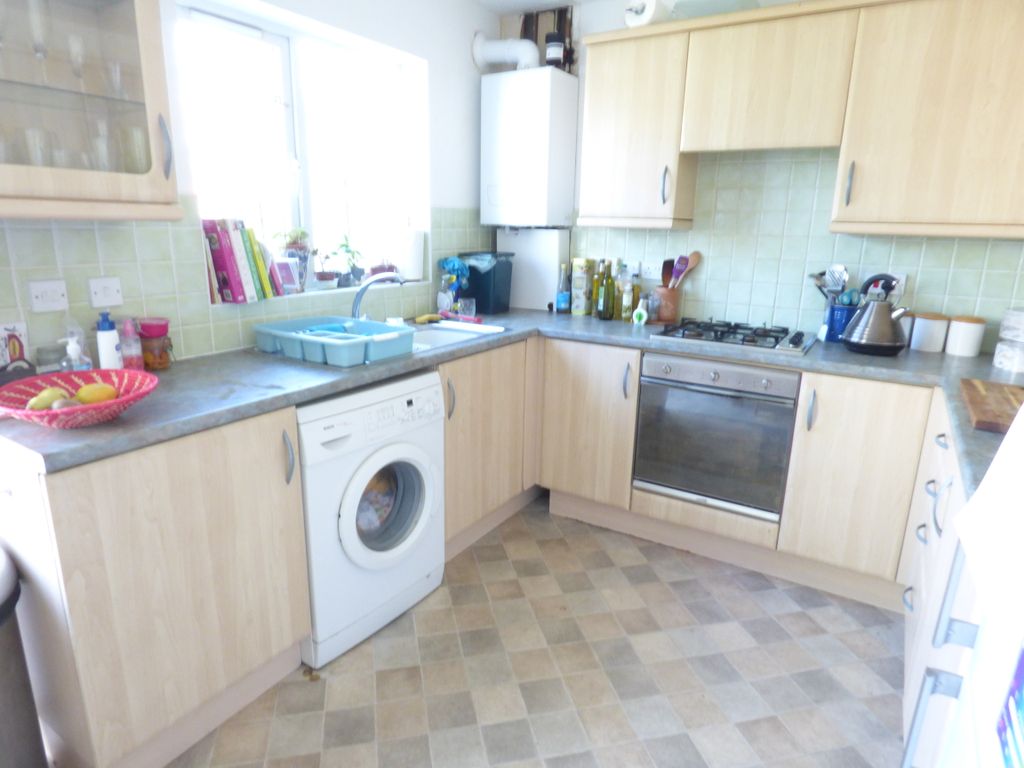 Property photo 3 of 12